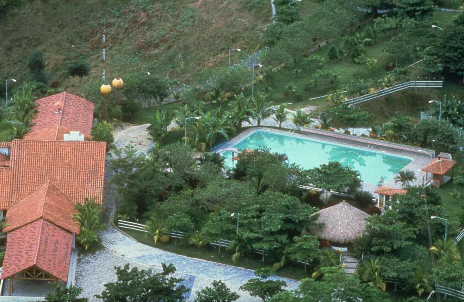 An aerial view of Hacienda Nápoles.