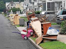 Get that bulk trash off the curb, West Haven — or face a $100 fine ...