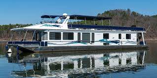 HOUSEBOAT RENTALS - Beaver's Bend Marina